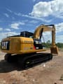 Гусеничний екскаватор 2025 Caterpillar 320D2, задній ракурс три чверті