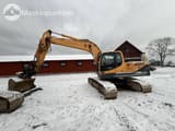 2015 Hyundai R220LC-9N crawler excavator, side view