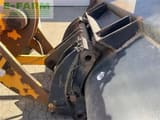 2005 Hyundai HL 740-7 bucket attachment detail