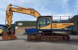 2013 Hyundai R380LC-9A crawler excavator side view