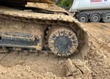 2015 Caterpillar 320EL crawler excavator track detail