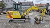 1992 Bobcat 231 mini excavator, side view