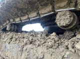 2019 Doosan DX255LC-5 crawler excavator undercarriage detail