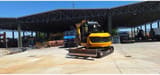 JCB 86C-2 crawler excavator, front view