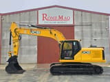 2018 JCB 220X LC crawler excavator, side profile view
