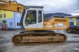 2004 Liebherr R934B crawler excavator side view