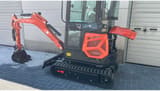 2026 Kubota DM18Y PRO mini excavator, side profile view