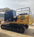 Caterpillar 330D2L koparka gąsienicowa, widok z boku