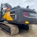 Volvo EC480EL crawler excavator, rear three-quarter view
