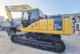 2020 Komatsu PC220LC crawler excavator, side view