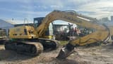 1998 Furukawa 730 LS-TRONIC crawler excavator, side profile view