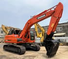2016 Doosan DX225LC Escavatore Cingolato