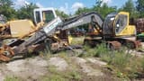 2001 Samsung SE 130LC-2 crawler excavator, side view
