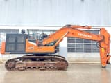 2021 Hitachi Zaxis 490 crawler excavator, side view