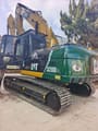 Гусеничный экскаватор 2024 Caterpillar 320D2L, вид сбоку