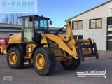 2022 Caterpillar 914 M wheel loader, front three-quarter view