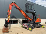 2023 Atlas 200MH material handler, side view