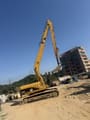 2016 Caterpillar 320CL crawler excavator, side view