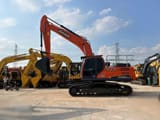 2020 Doosan DX300LC-9C crawler excavator side view