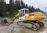 1995 Liebherr R902 STD LITRONIC crawler excavator, rear three-quarter view