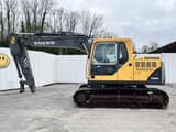 2005 Volvo EC140BLC crawler excavator side view