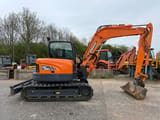 2022 Doosan DX85R-3 crawler excavator side view