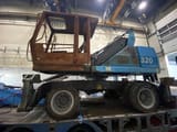 2013 Fuchs MHL320 material handler side view