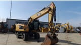 2016 Caterpillar M320F wheel excavator, side view