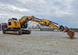 2020 Liebherr R926 Compact crawler excavator, side profile view