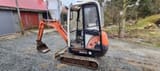 2005 Kubota KX41-3V excavator, side view