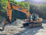 1999 Samsung SE210 LC-3 crawler excavator, side profile view