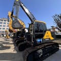 Escavadora de rastos Volvo EC140 de 2023