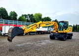 2016 Komatsu PW160-8 wheel excavator, side profile view