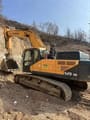 2020 Hyundai 520VS crawler excavator, side view