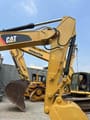 2022 Caterpillar 320D2 Raupenbagger, Nahaufnahme von Ausleger und Löffel