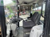 2011 Caterpillar 908H interior view
