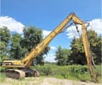 2000 Caterpillar 330BL crawler excavator side view
