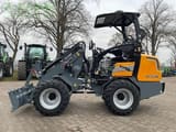 Giant G2300 HD wheel loader, side view