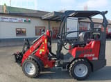 2023 Schäffer 2028 loader, side view