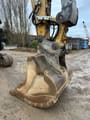 2020 Caterpillar 326FLN crawler excavator bucket detail