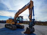 2015 Liebherr R920 crawler excavator, side view