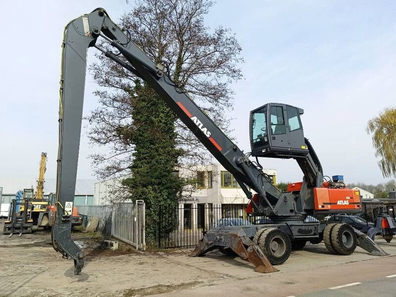 2010 Atlas 350MH material handler, side view