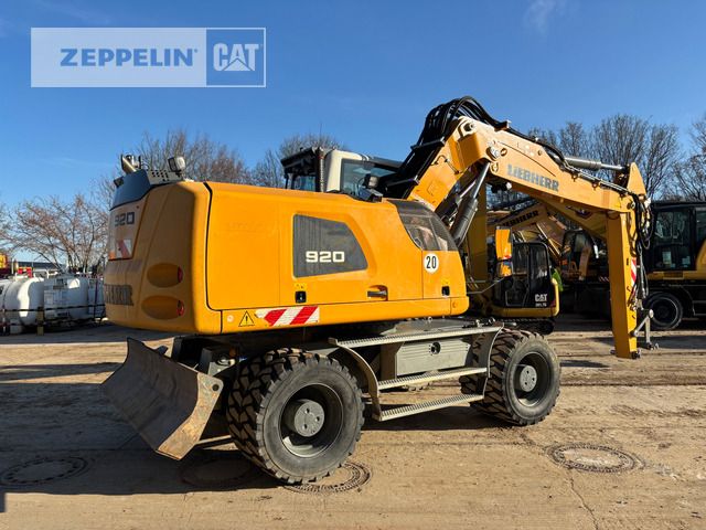 2019 Liebherr A920LI wheel excavator, rear three-quarter view