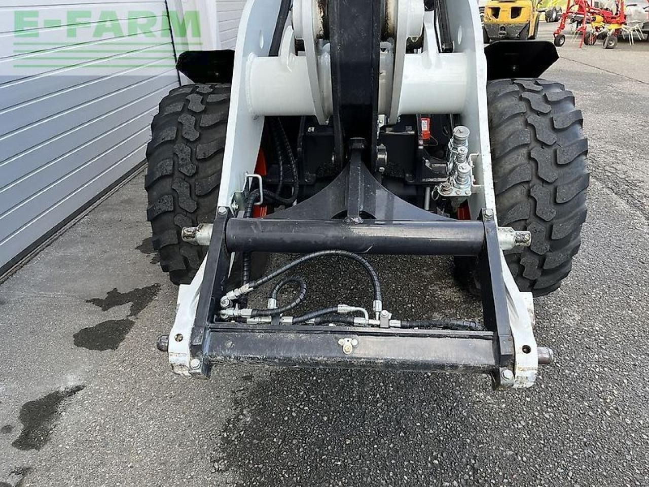 2022 Bobcat L85E mini excavator front attachment view