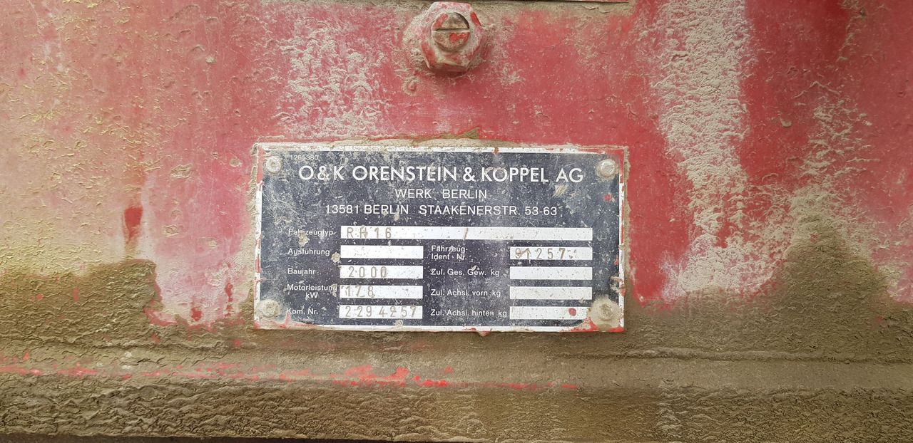 2000 O&K RH16 crawler excavator identification plate