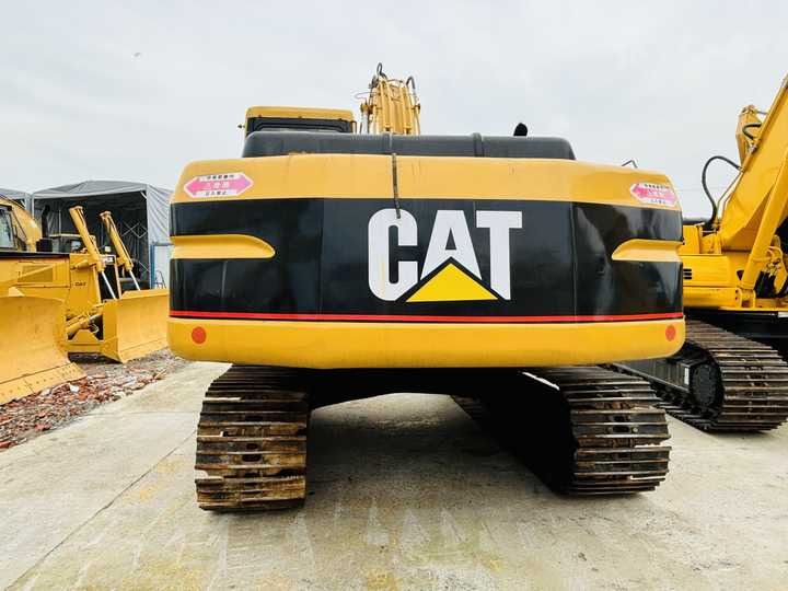 2018 Caterpillar 320BL crawler excavator, rear view