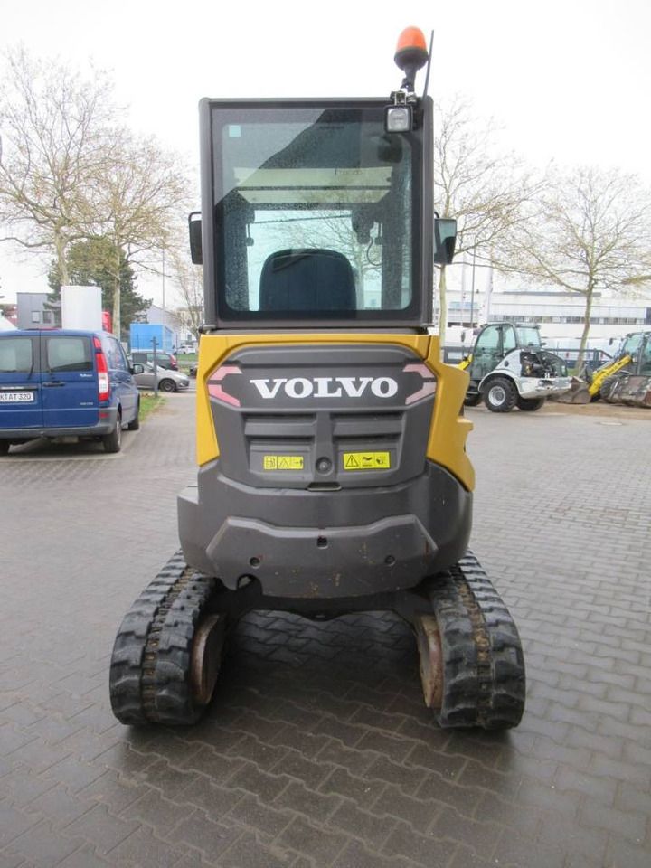 2019 Volvo ECR25D mini excavator rear view