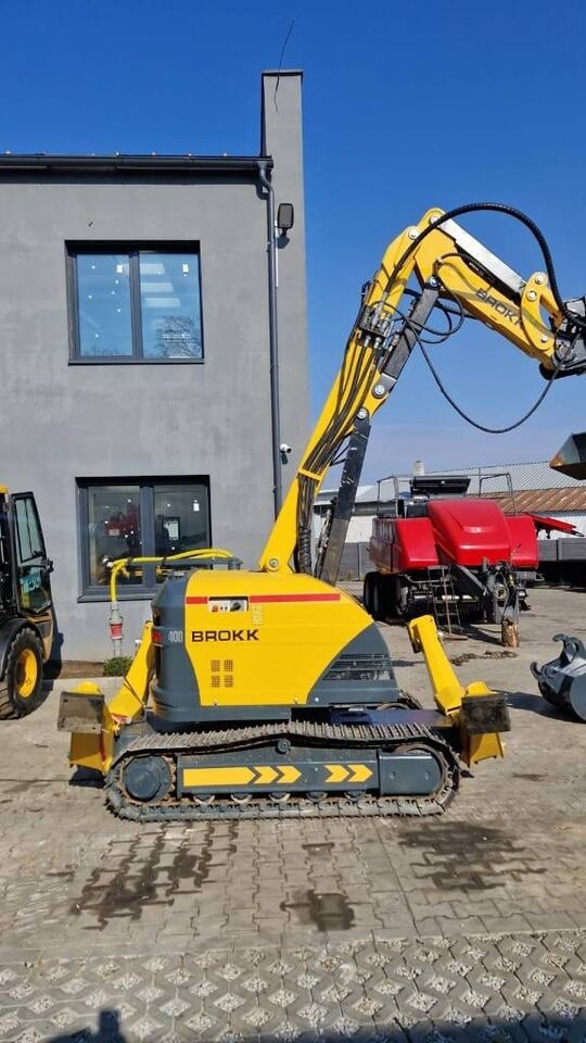 2018 Brokk 400 demolition excavator, side view