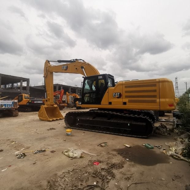 2020 Caterpillar 336 crawler excavator, side profile view