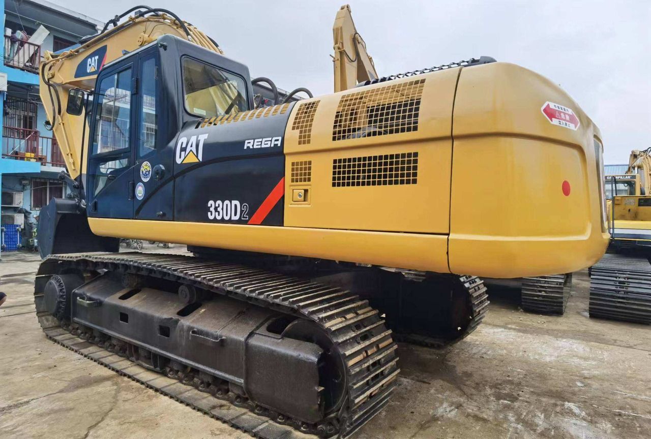 2018 Caterpillar 330D2 crawler excavator, rear three-quarter view